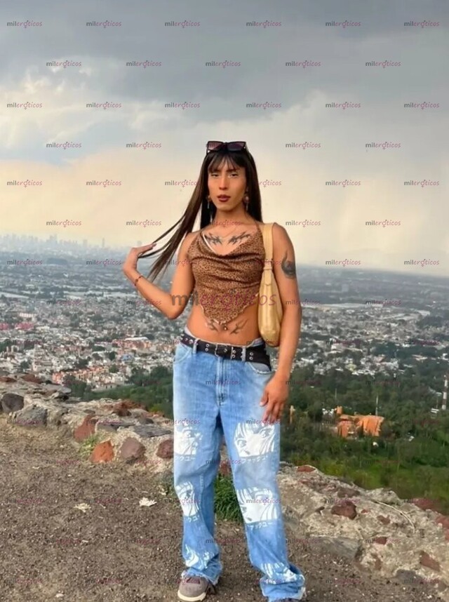 FOTOS DE CIRCE UNIVERSITARIA COMPLACIENTE Y ATENTA