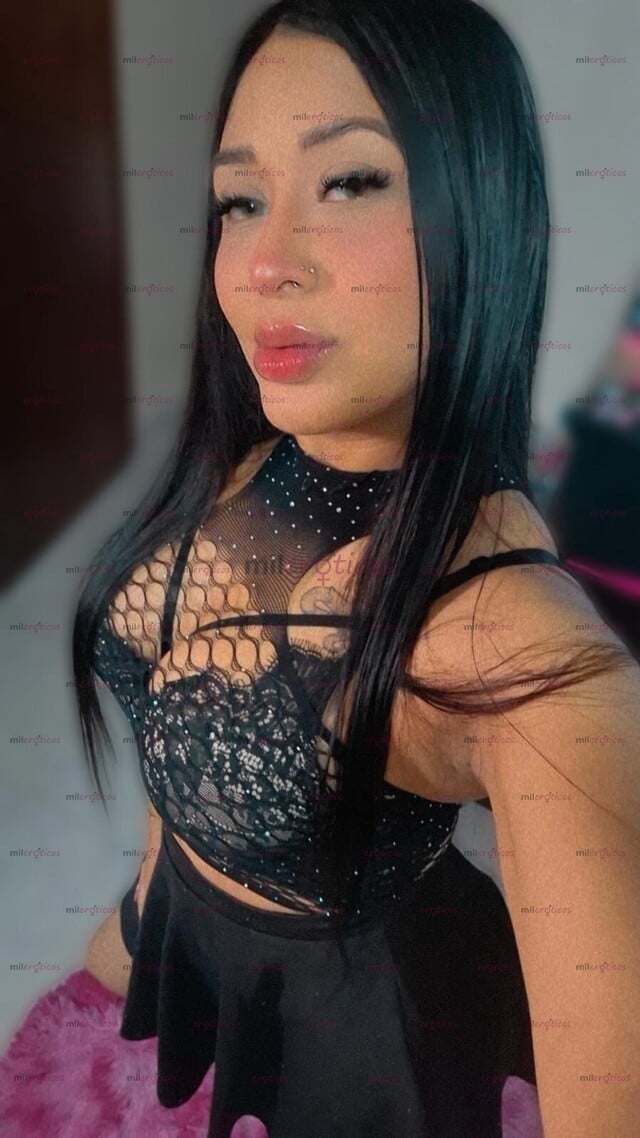 FOTOS DE JENI JOVENCITA CON UN RICO CUERPO Y LABIOS PARA LLENARTE DE BESITOS
