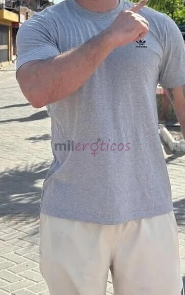 Sou de alto nivel tenho 1 83 de altura corpo atleticoatendo casaiscompletotenho carroatendimento privadoeducadoviagenseducadoexclusivo para pessoas de...