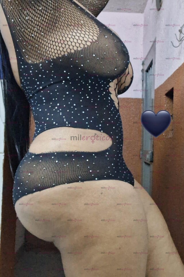 FOTOS DE DELICIOSA TETONA XXX TRISERVICIOS EN PROMOCION HOY