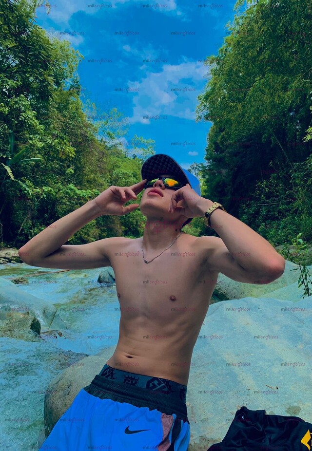 FOTOS DE MATHIAS POLLO VERGON FULL ERECCIÓN CALIENTE Y ATENTO, COMPLACIENTE Y MASCULINO