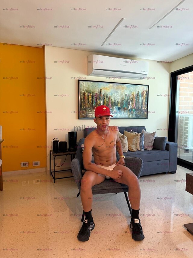 FOTOS DE POLLO VERSÁTIL NUEVO EN TU CIUDAD, MUY TRATABLE Y EDUCADO, ME GUSTA LOS HOMBRES