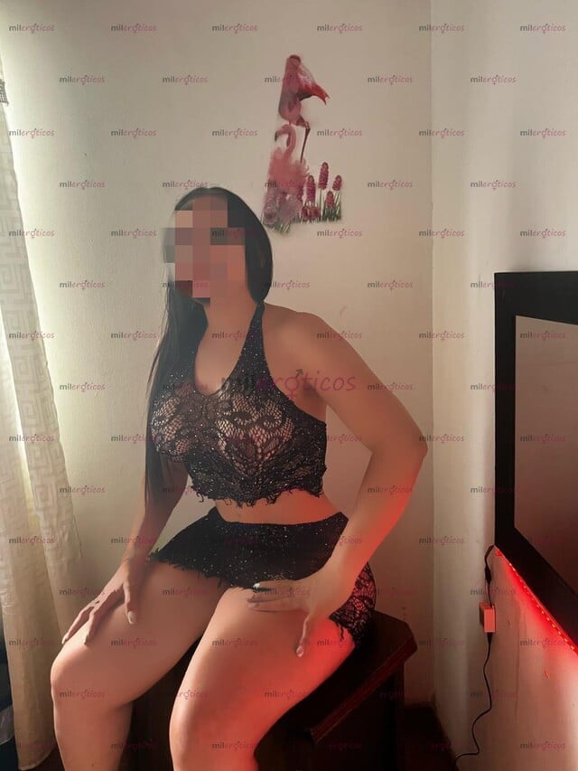 FOTOS DE DAMA CALIENTE ADICTA AL SEXO COMENZADO UN ORAL CON PRESERVATIVO PARA COMENZAR