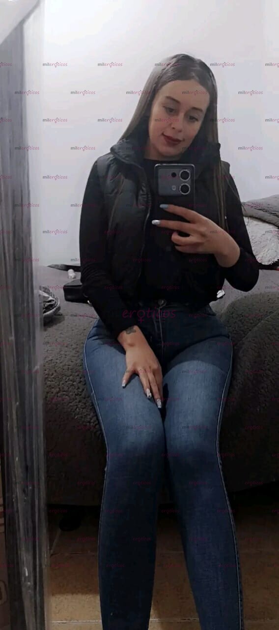 FOTOS DE CULONA, LINDA Y COMPLACIENTE, HERMOSO ROSTRO DULCE, ELEGANTE