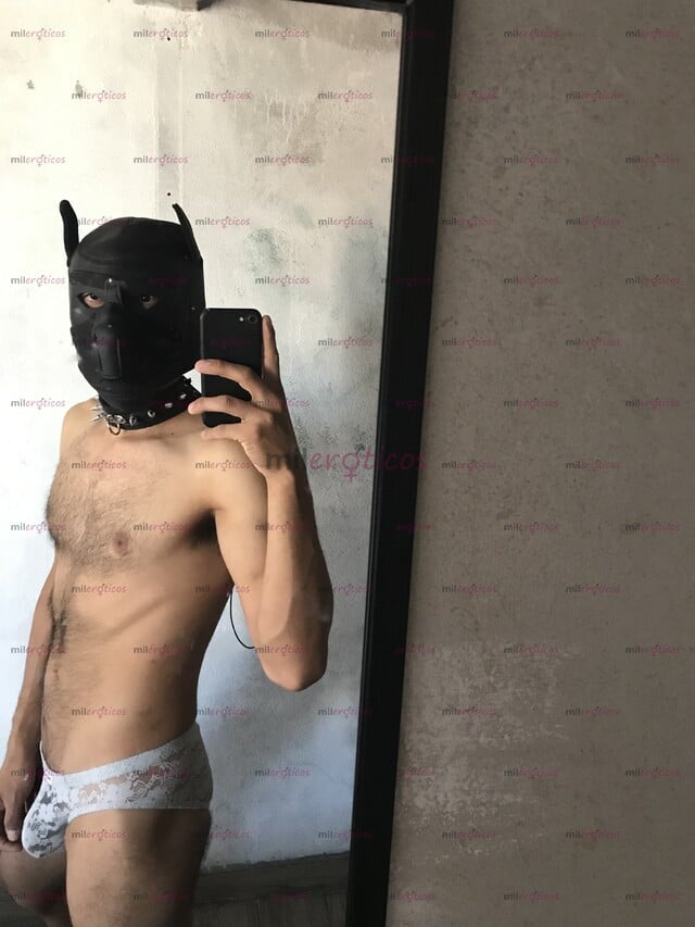 FOTOS DE UNIVERSITARIO CALIENTE Y TRAVIESO EN TU CIUDAD