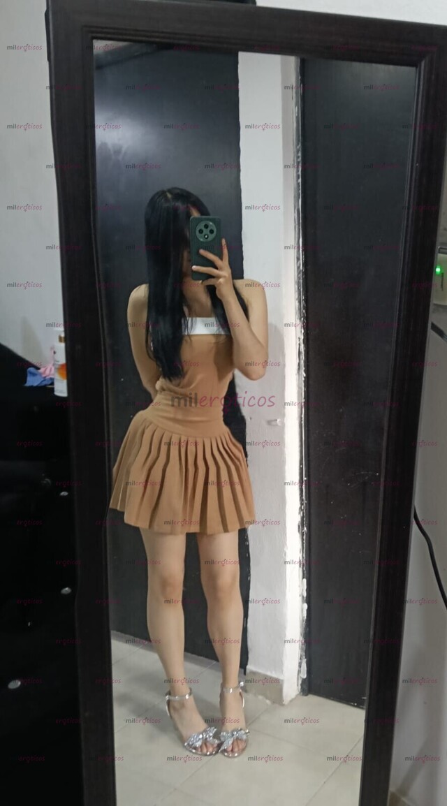 FOTOS DE JOVEN BONITA COMPLACIENTE UNA CHICA SUPER LINDA