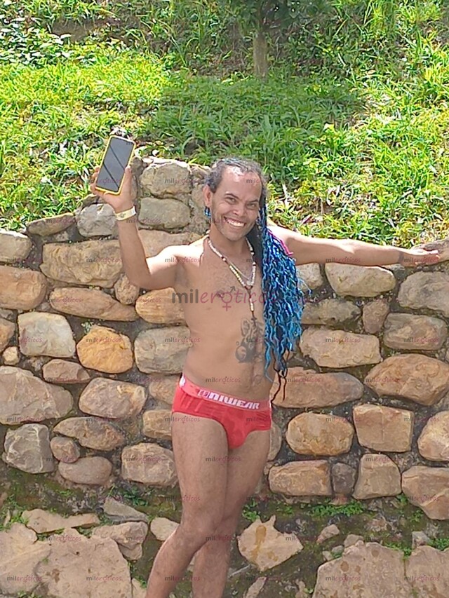 FOTOS DE DYLAN JOEL TE COMPLACE : VERSATIL SI VOS QUIERES HACERTELO RICO PAPI