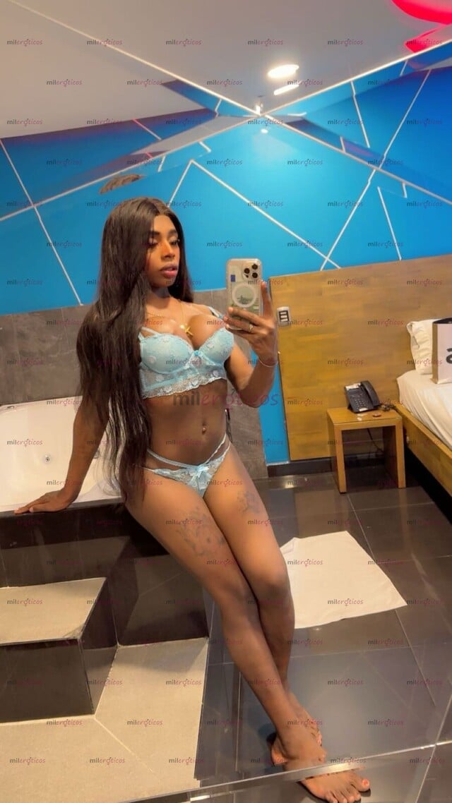 FOTOS DE SARAY PIEL MORENA DE TAN SOLO 20 AÑOS Y 23 CM DE DOTACIÓN REAL& ORAL GARGANTA PR