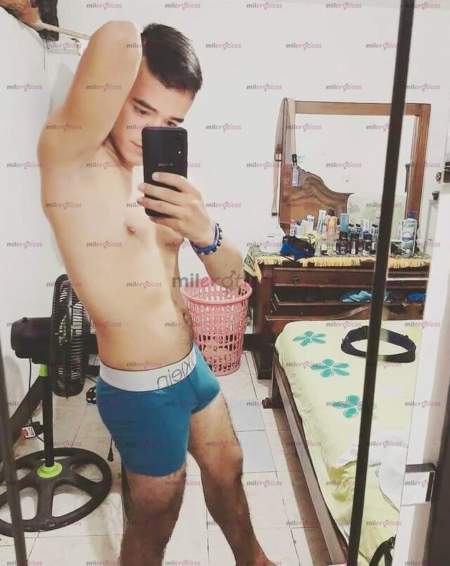 FOTOS DE COMPLACIENTE AL 100 SOY DE SANTANDER CALIENTE LLAMAME