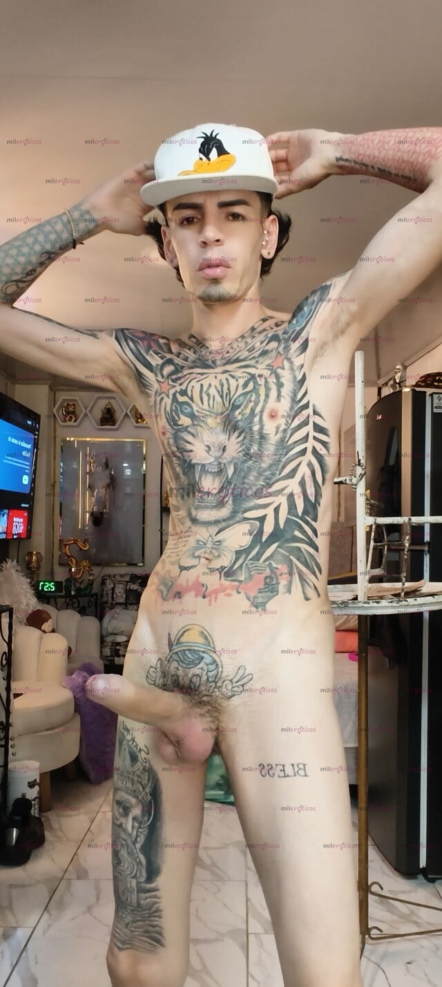 FOTOS DE FLACO ACTIVO VERGON MORBOSO TATUADO FETICHERO