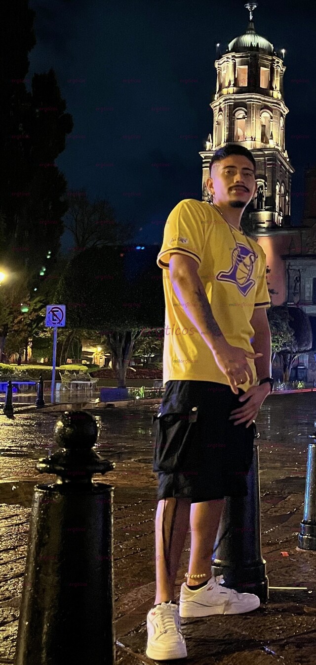 FOTOS DE ANDRÉ LATINO DE 23 AÑOS , DISPONIBLE EN TU CIUDAD