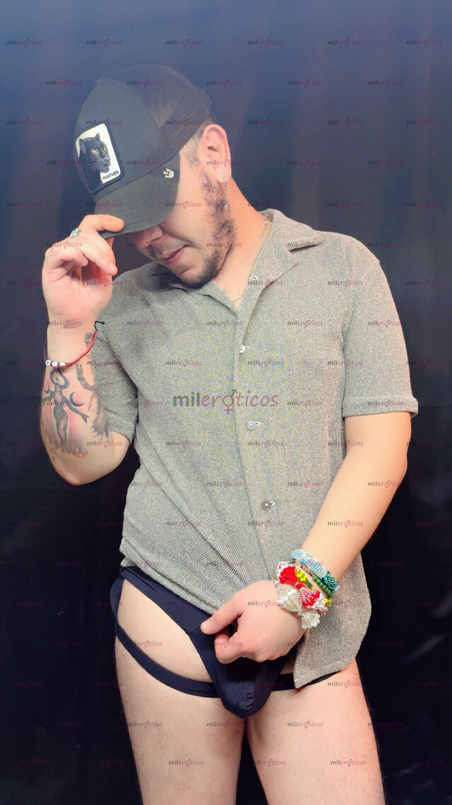 FOTOS DE NUEVO EN LA PÁGINA CHICO PASIVO AGUANTADOR ,DISPONIBLE PARA TI