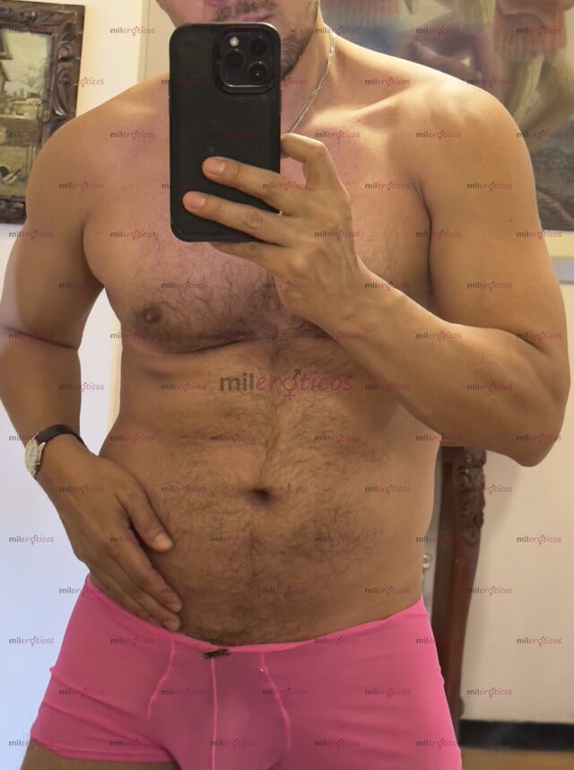 FOTOS DE MASAJE EROTICO. VARONIL NALGON SEXY FITNESS CACHONDO Y ACTIVO.