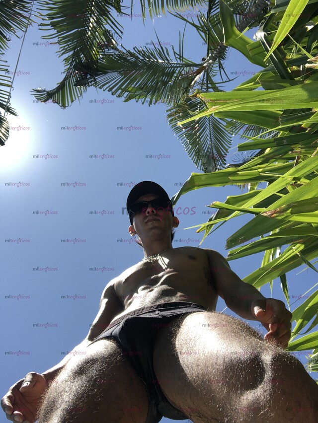 FOTOS DE MORENO INTER. BUEN CULO Y BUENA VERGA, 19 CM.