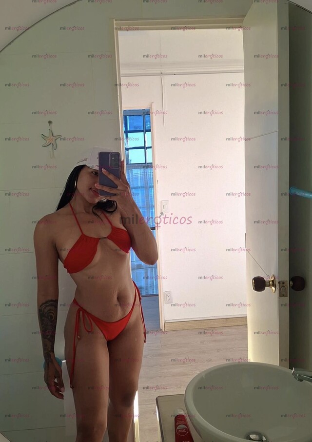 FOTOS DE MELISA UNA CHICA JOVEN MUY ARDIENTE Y APASIONADA DE CUERPO NATURAL