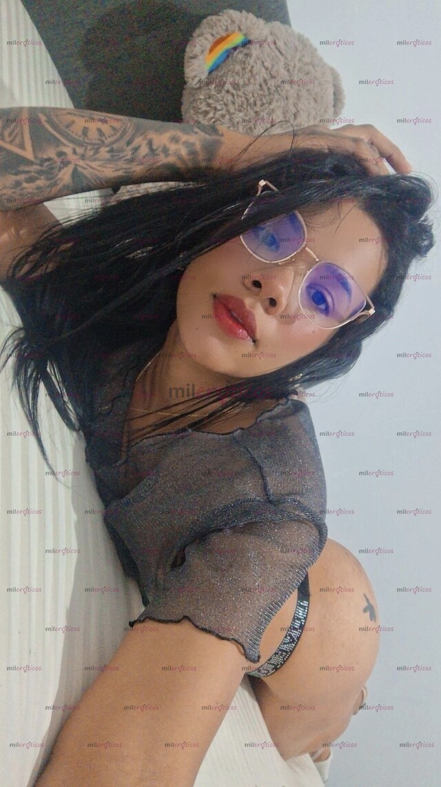 FOTOS DE MELISA UNA CHICA JOVEN MUY ARDIENTE Y APASIONADA DE CUERPO NATURAL