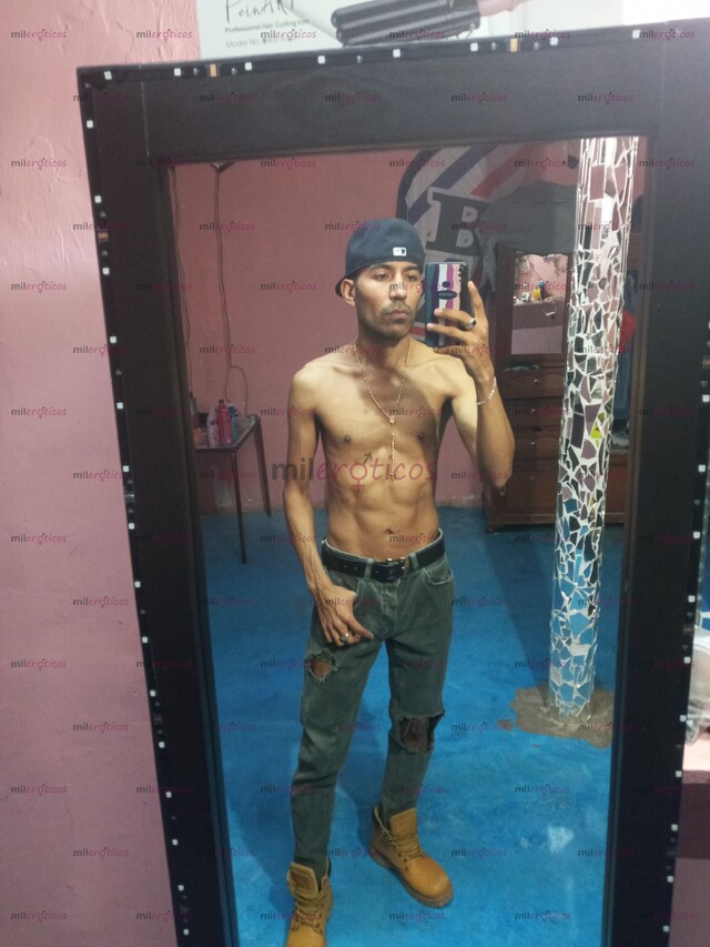 FOTOS DE MORENO ,DOTADO,MARCADO EXTROVERTIDO ,FORJANDO CADA DIA MI MEJOR VERSIÓN