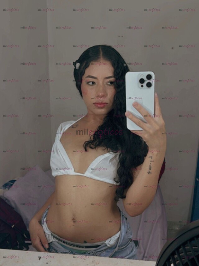 FOTOS DE CHICA ARDIENTE CON TODAS LAS GANAS DE COMPLACERTE Y SUBIRTE A LAS NUBES