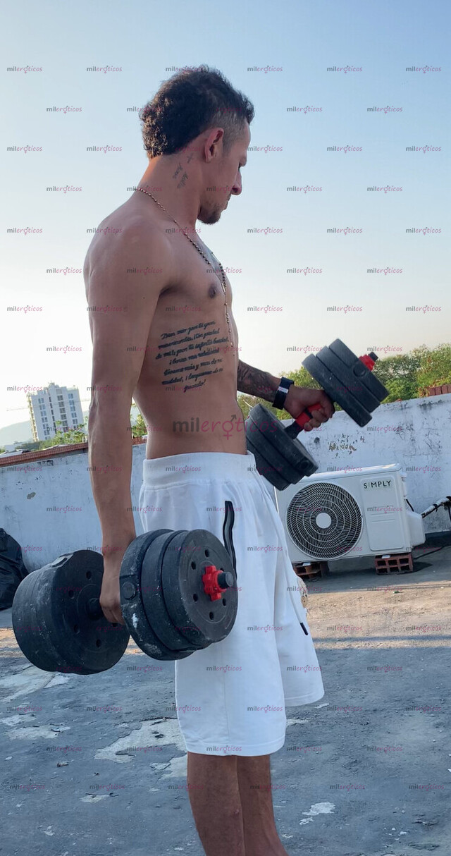 FOTOS DE PRIMERA VEZ FULL VERGON 20CM POLLO NEA ARECHO LECHERO