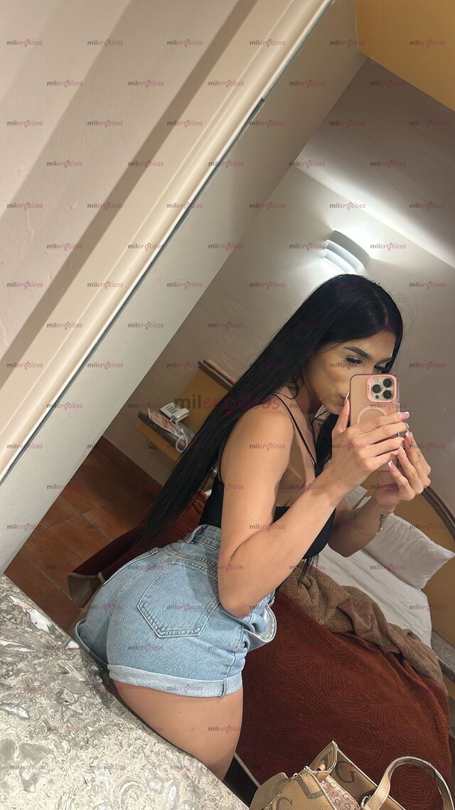 FOTOS DE DANIA LEOS, HERMOSA TRANSEXUAL CON LUGAR