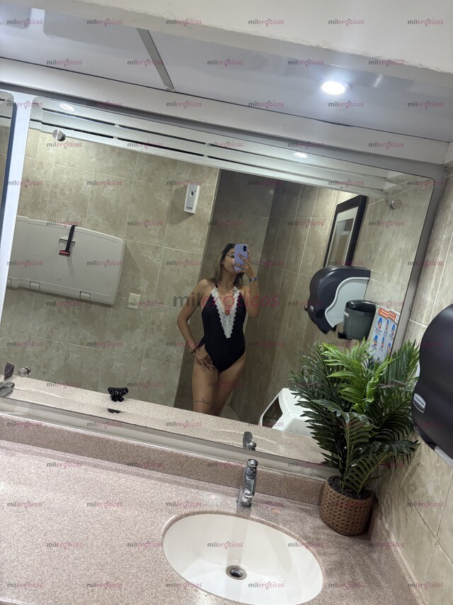 FOTOS DE CHICA BONITA JOVEN , DELGADA! LISTA PARA SER TU COMPAÑÍA Y COMPLACERTE
