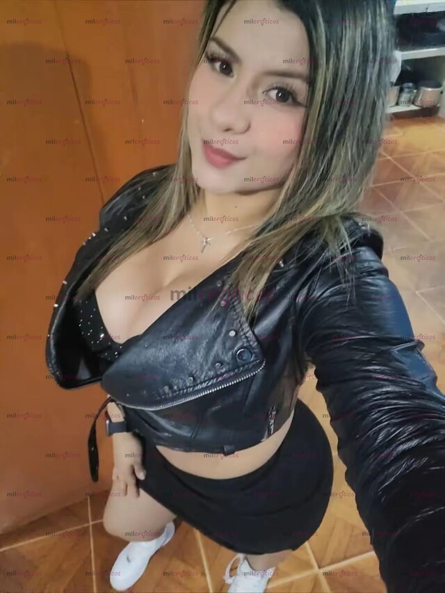 FOTOS DE JIMENA HERMOSA CHICA CON CARA ANGELICAL EXPERTA EN SEXO ORAL