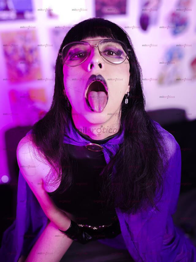 FOTOS DE TRANS PERVERTIDA DISPUESTA A SATISFACER TODAS TUS FANTASIAS