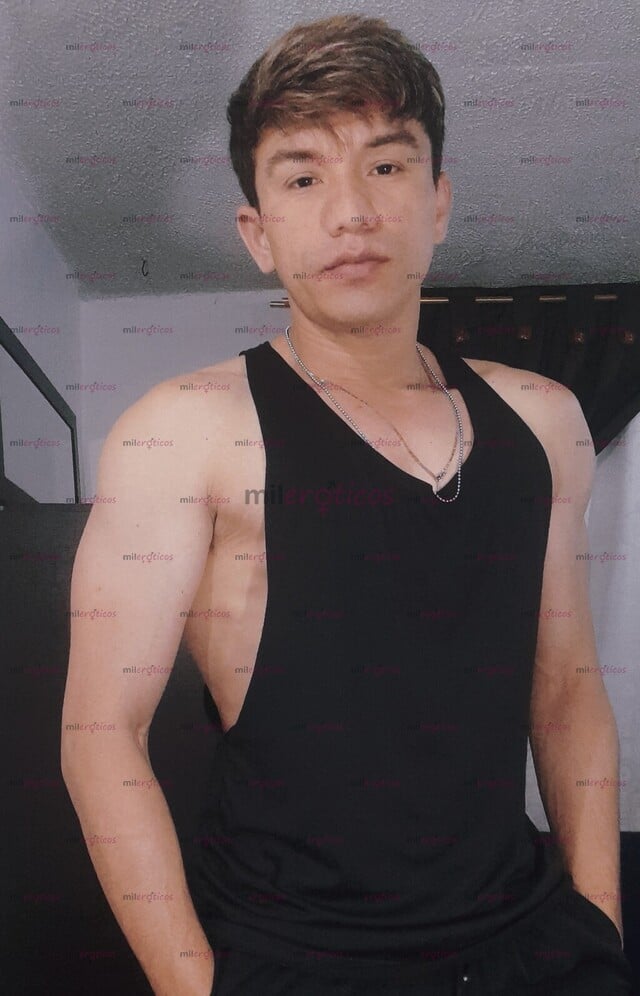 FOTOS DE CAPRICHOSO FLACO, DISCRETO, PASIVO SUMISO