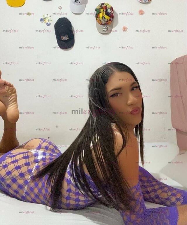 FOTOS DE LLÉNAME DE LECHE COMPLACIENTE BLANQUITA CON GANAS DE PASAR MOMENTOS INOLVIDABLES