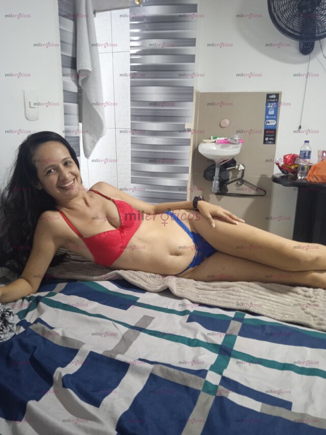 FOTOS DE SOY ANA MARÍA UNA FLACA NUEVA EN LA PÁGINA COMPLACIENTE EXÓTICA Y APRETADITA