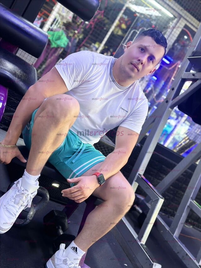 FOTOS DE MACHO ACTIVO DOMINANTE 20 CM DE VERGA EXTRANGERO EN TU CIUDAD