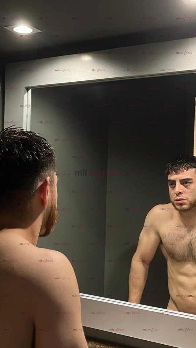 FOTOS DE PROFESSIONAL COMPANION BILINGUAL MALE ESCORT