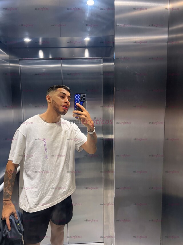 FOTOS DE HOLA SOY THIAGO ARRECHO COLOMBIANO LECHERO PARA TI