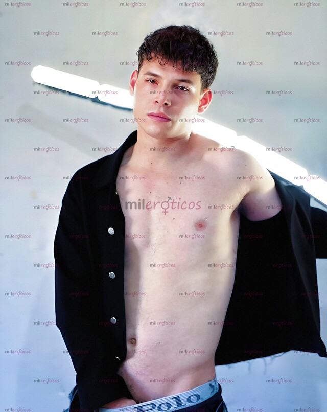 FOTOS DE MASAJISTA GUAPO ATLETICO EROTICO SOLO POR HOY EN TU CIUDAD