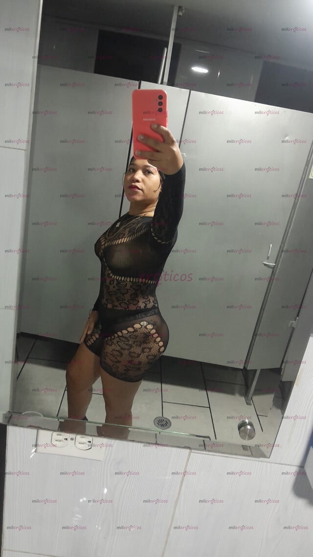 FOTOS DE HOLA ME LLAMO SOFIA UNA CHICA MORENA BISEXUAL DISPUESTA A CUMPLIR TUS DESEOS
