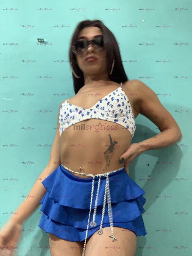FOTOS DE MUÑEQUITA DE TODOS, JUGUETITO NADIE, SOY TODO LO QUE TÚ BUSCAS