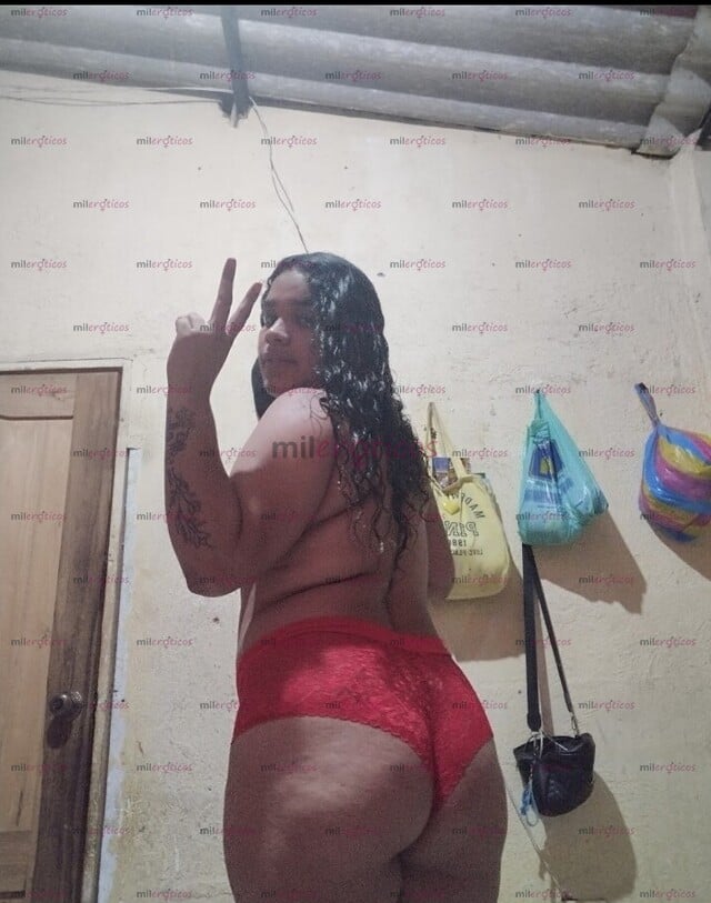 FOTOS DE HOLA SOY LUCÍA UNA CHICA SEXY Q HA LLEGADO A TU CUIDAD PARA COMPLACERTE
