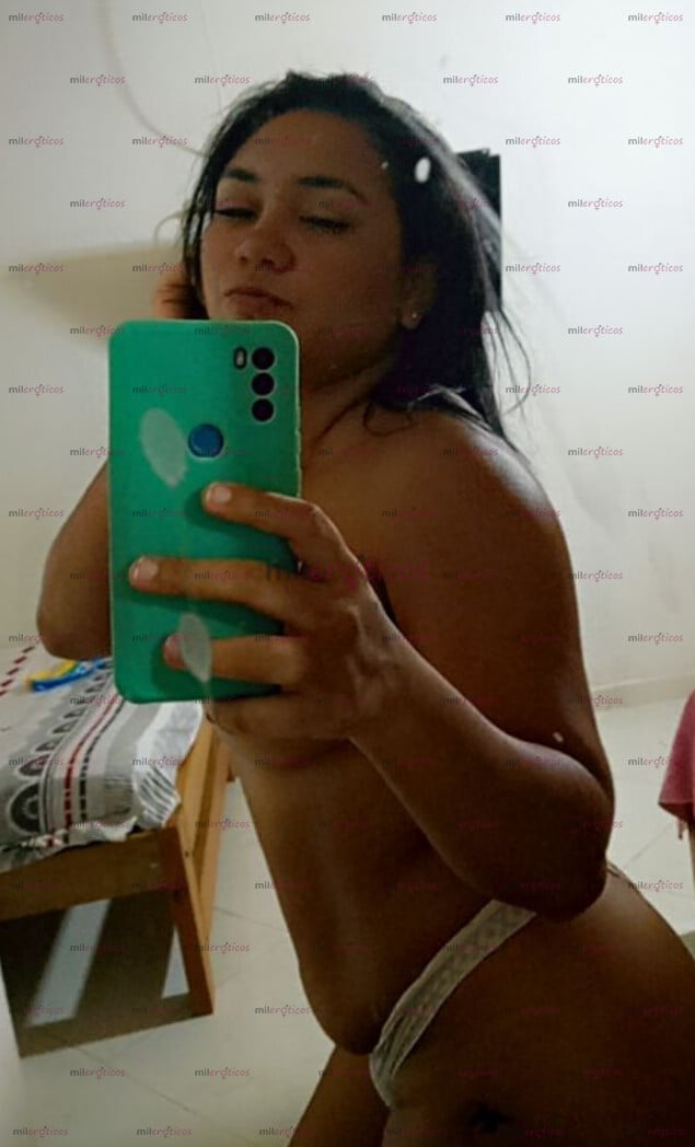 FOTOS DE BIENVENIDOS RICA CHICA ESPERANDO TU LLAMADA PARA SACARTE LA LECHITA