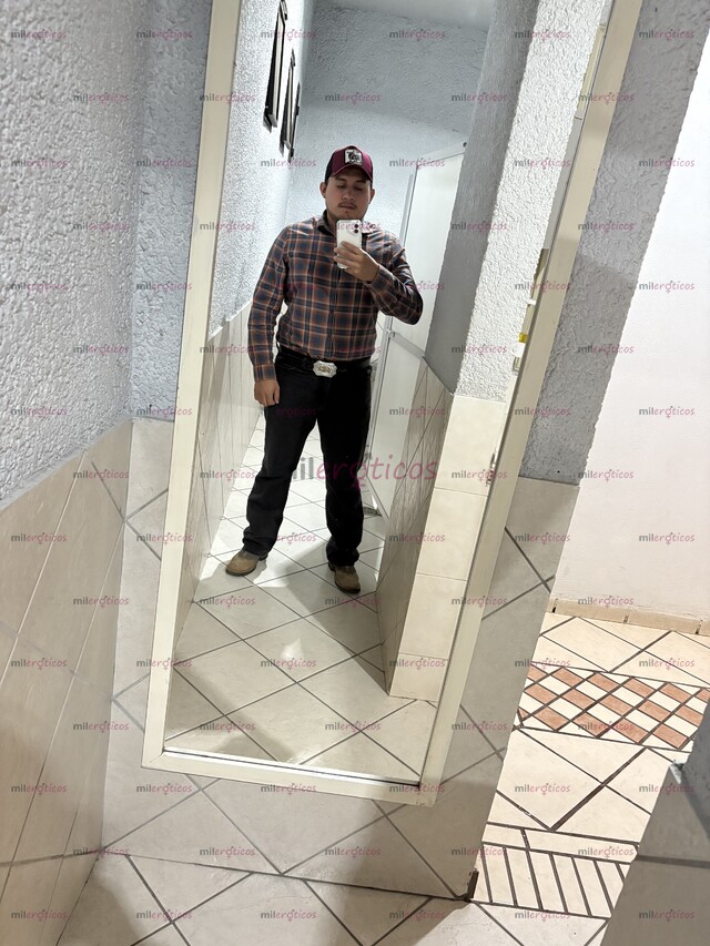 FOTOS DE MACHO DISPONIBLE VERGA GRUESA QUE TE HARÁ HACERTE VENIR DE CHORROS 523131517947