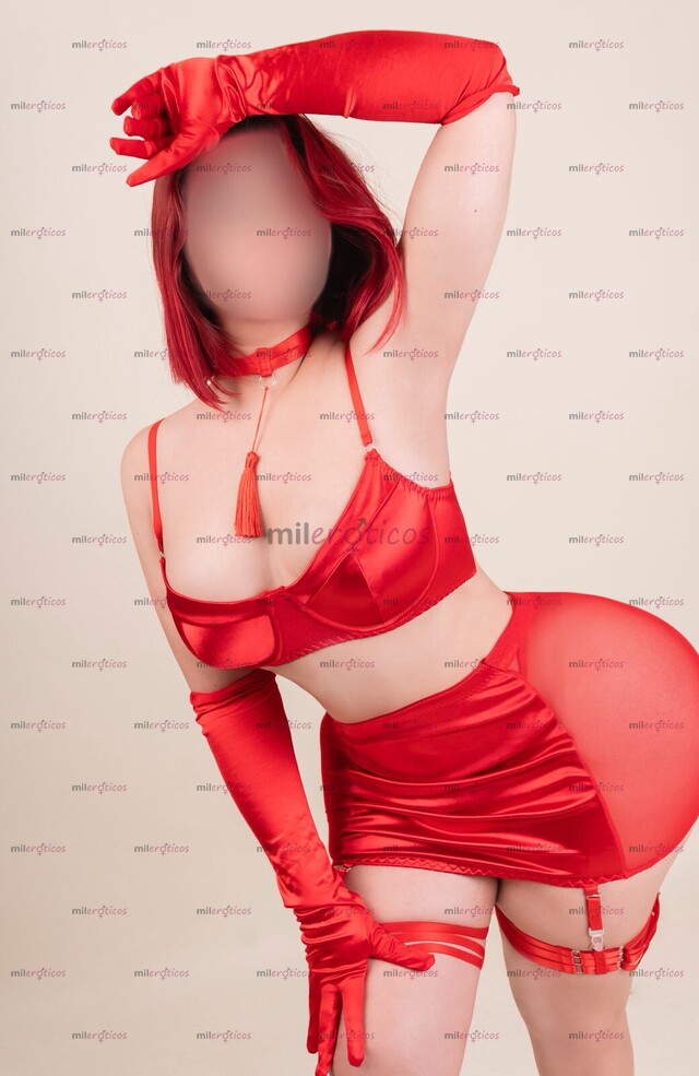 FOTOS DE GUAPÍSIMA Y NALGONA TAPATÍA DE BELLÍSIMOS OJOS VERDES