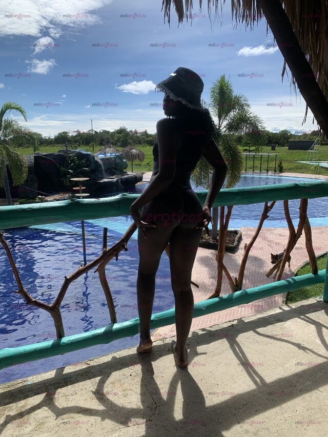 FOTOS DE LLEGO TU NEGRITA PICANTE A EXITAR TODAS TUS FANTASÍAS MÁS CALIENTE Y RICA