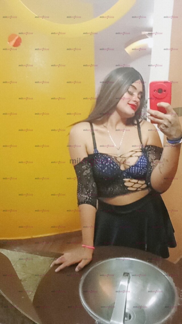 FOTOS DE HOLA LINDA CHICA MORENA DOTADA DE AMBOS ROLES, 20 CM DE DOTASION SIN PROBLEMA DE