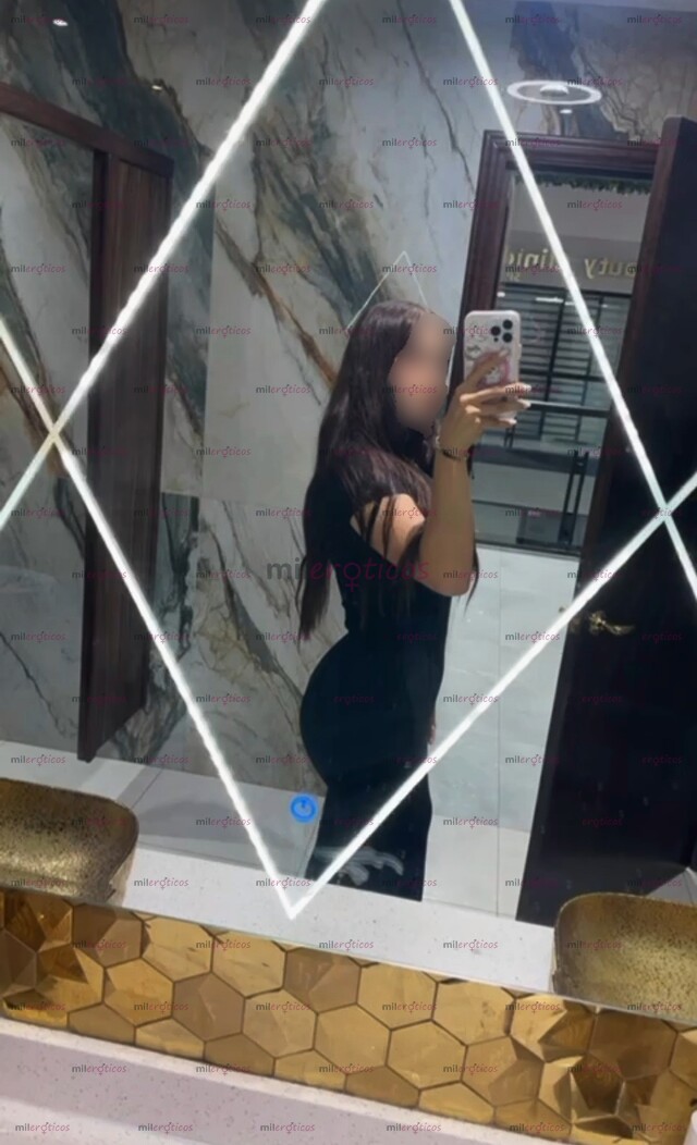 FOTOS DE NUEVA EN EL AMBIENTE 1.72 NALGONA&CHICHONA CON TRATO DE NOVIA REAL