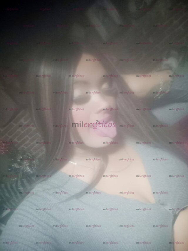 FOTOS DE HOLA CORAZÓN ME LLAMO DEVANNY FABIOLA UNA NIÑA TRANS GUAPA, JOVEN Y MUY CALIENTE