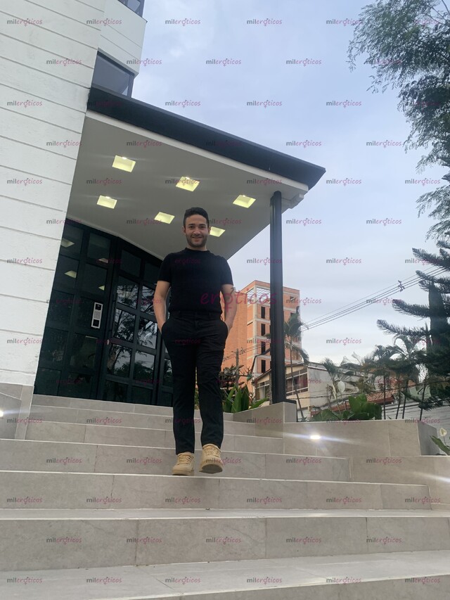 FOTOS DE SERVICIO DE MASAJES RELAJANTES Y ERÓTICOS, HAGO SALIDAS.