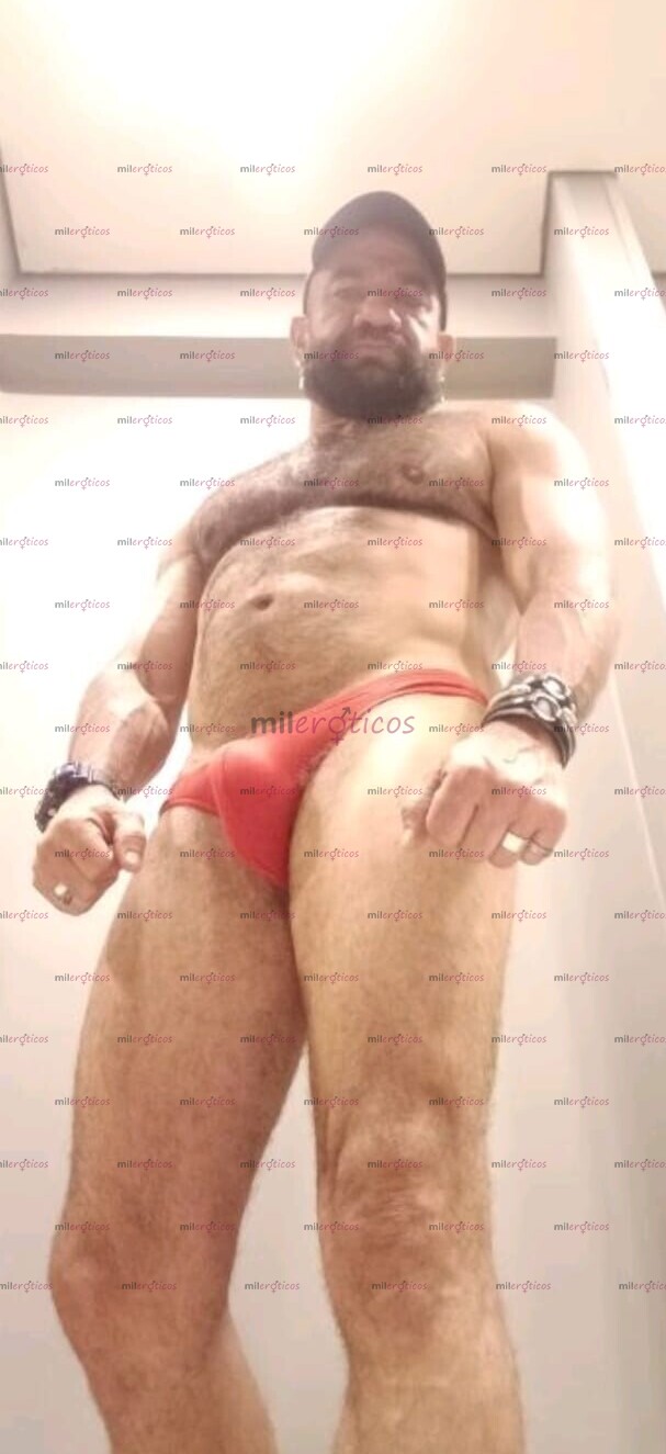 FOTOS DE MADURO, SERIO, MASCULINO, VIRIL Y VERGON