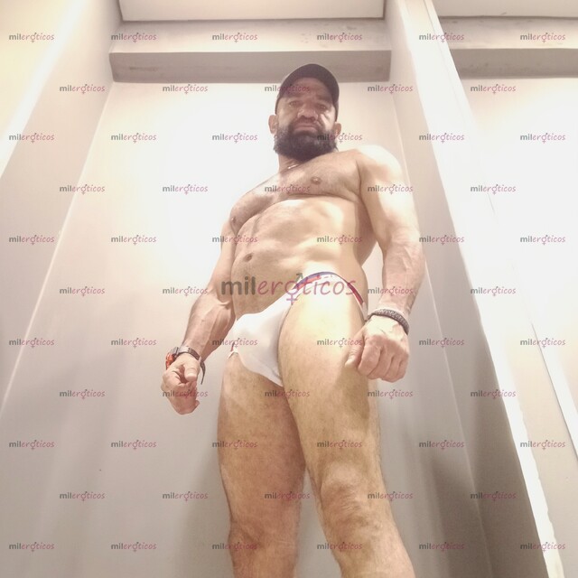 FOTOS DE MADURO, SERIO, MASCULINO, VIRIL Y VERGON