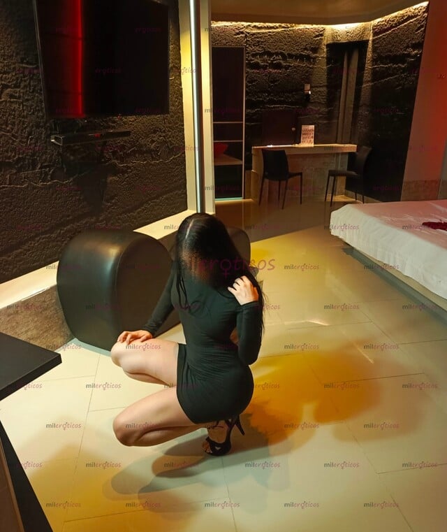 FOTOS DE VALERIA TENGO 32 AÑOS SOY UNA MUJER MADURA COMPLACINETE TRATO DE NOVIOS DISCRETA