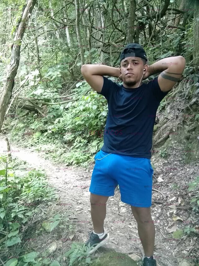 FOTOS DE .VENTA DE VIDEOS Y VIDEOLLAMADAS HOT ACTIVO 22 CENTIMETROS VERGON MACHO .