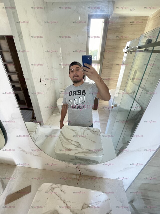 FOTOS DE MACHO DISPONIBLE VERGA GRUESA QUE TE HARÁ HACERTE VENIR DE CHORROS 523131517947